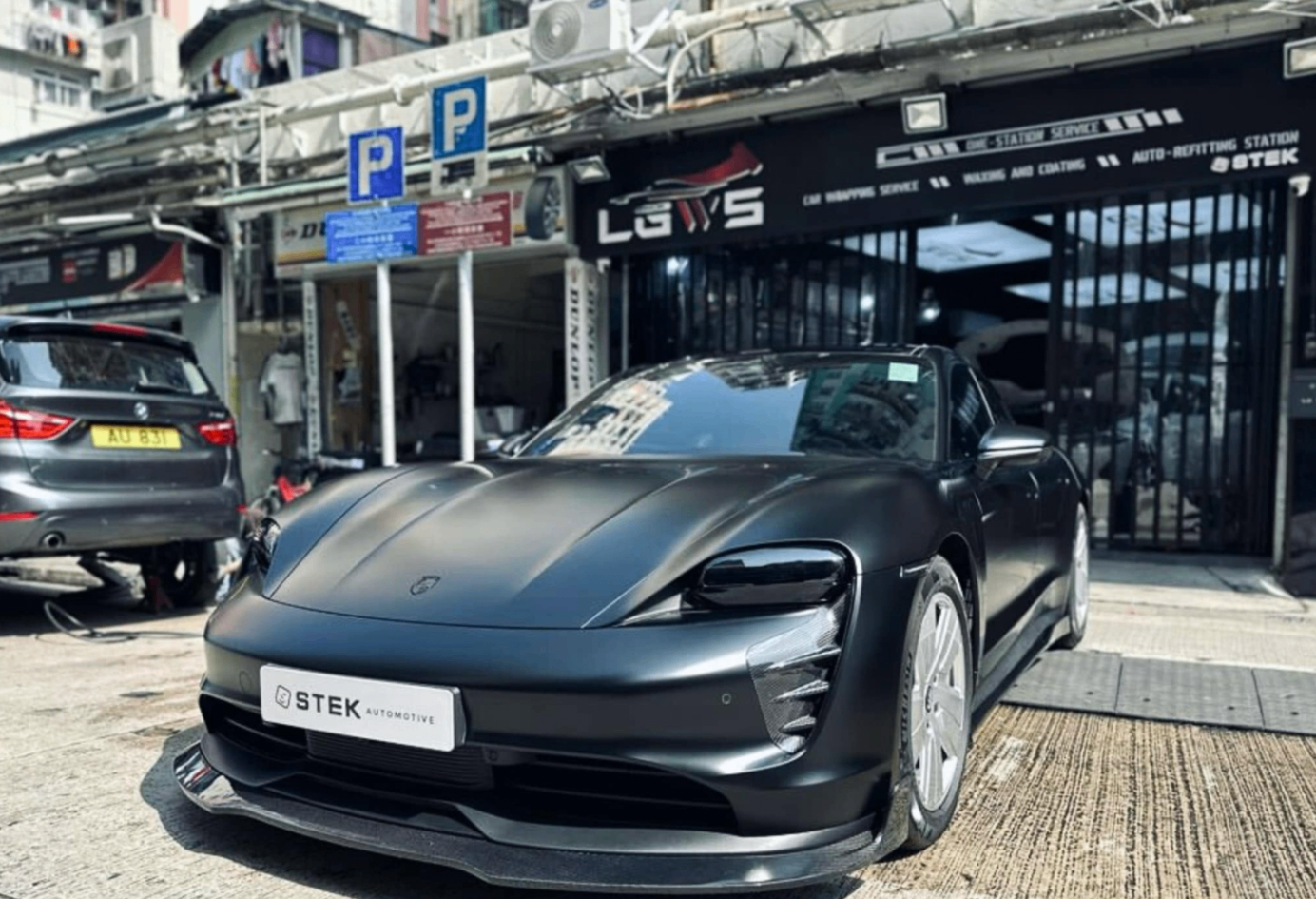 Porsche Taycan STEK DYNOMatt Series 透明啞面漆面保護膜 (Matt PPF)