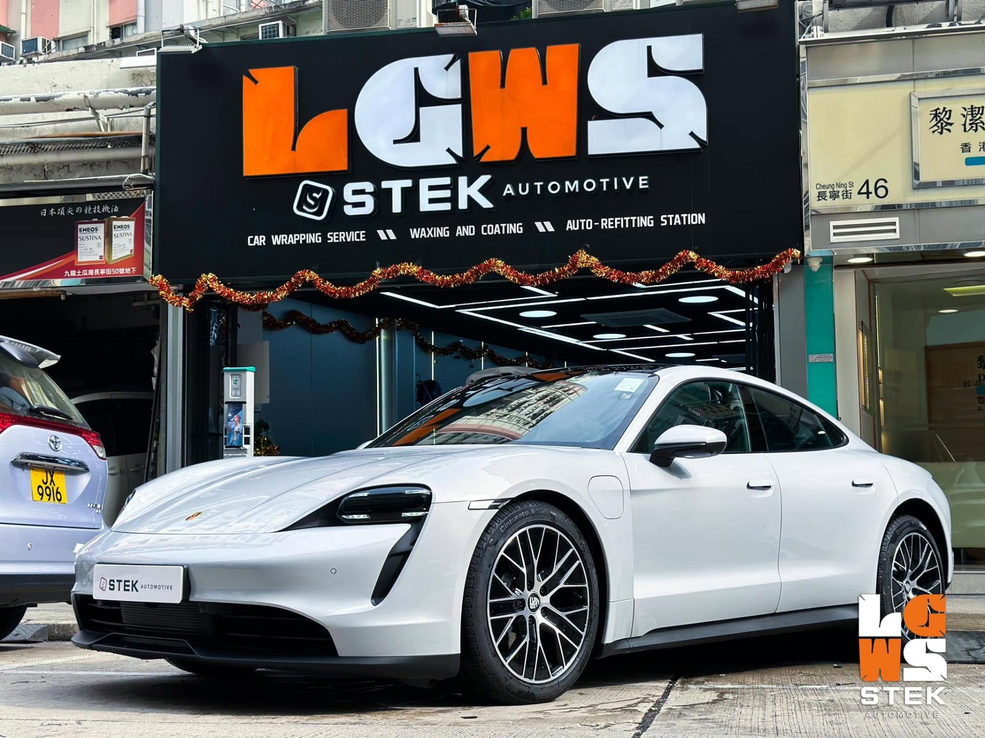 Porsche Taycan STEK DYNOPure+ 透明亮面 PPF