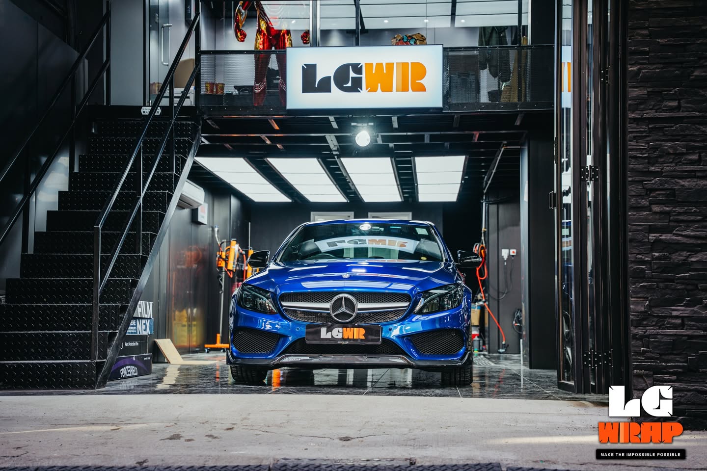 MERCEDES-BENZ C220d CYBRIX IRONMIX Gentian Blue Colour PPF 施工作品