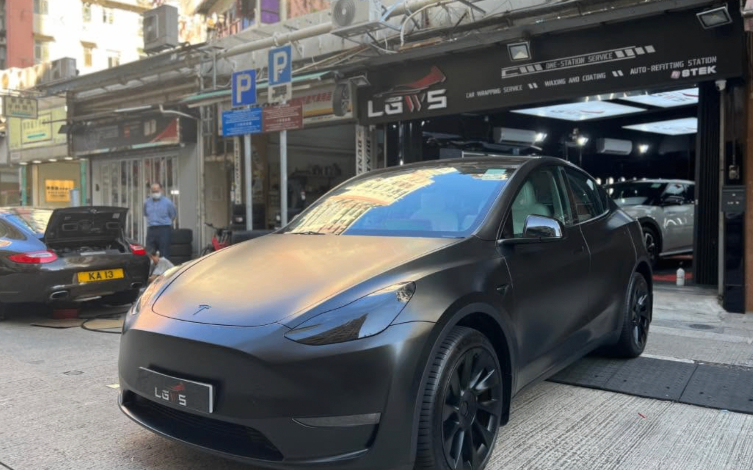Tesla Model Y (Brand New) CYBRIX IRONMix Colour PPF｜Satin Black