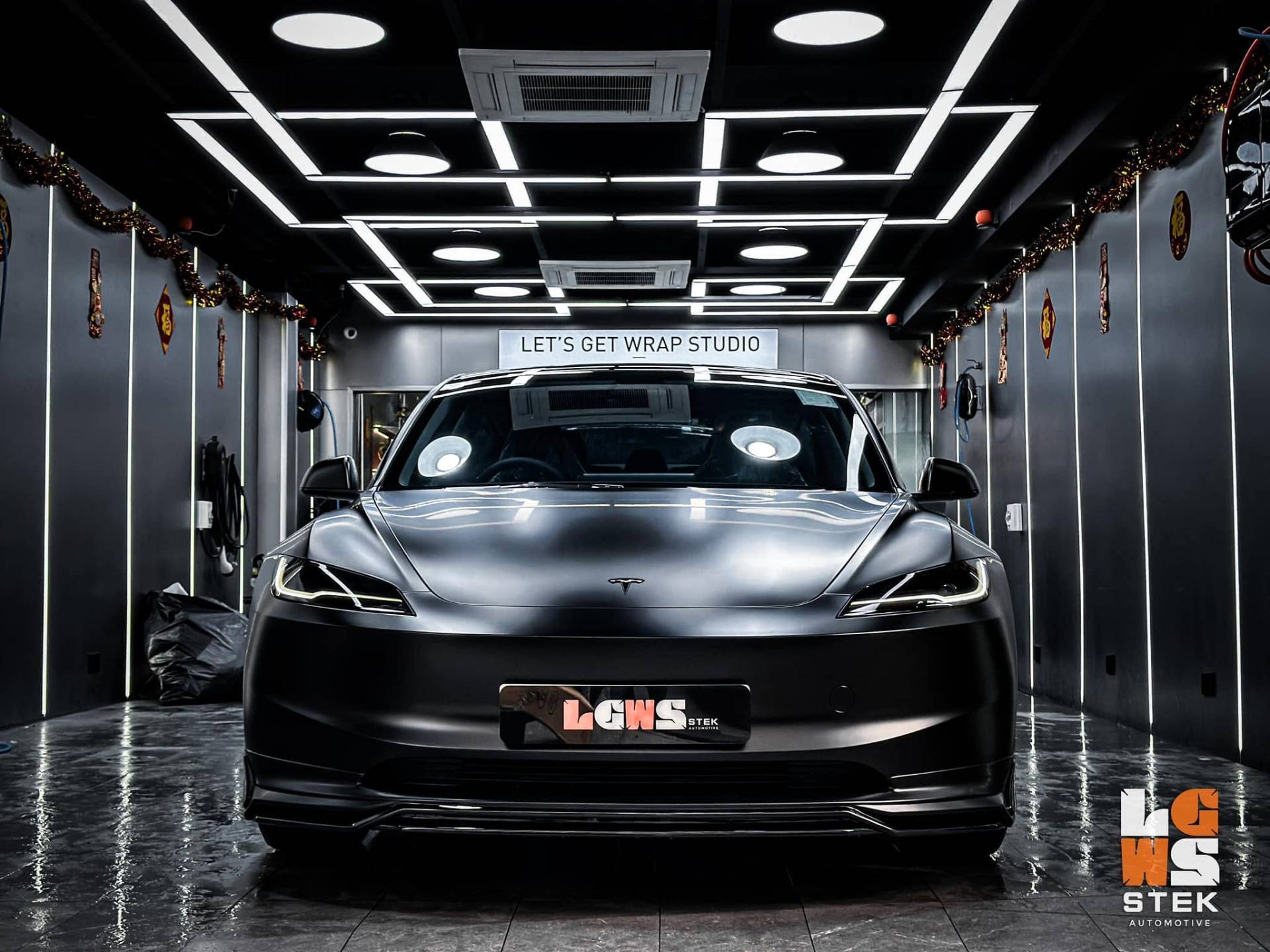 Tesla Model 3 Highland STEK DYNOMatte Black 消光黑變色漆面保護膜(Colour PPF)