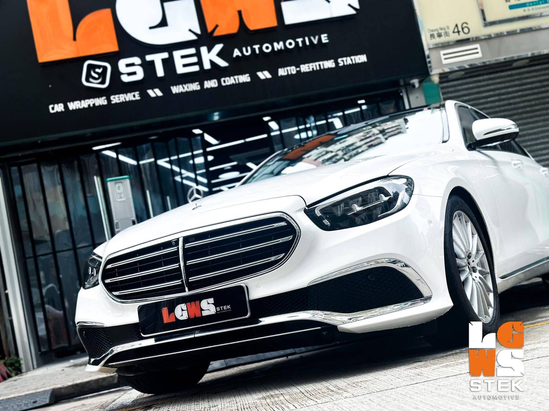 MERCEDES-BENZ E200 CYBRIX IRONMIX Pearl White Colour PPF 施工作品
