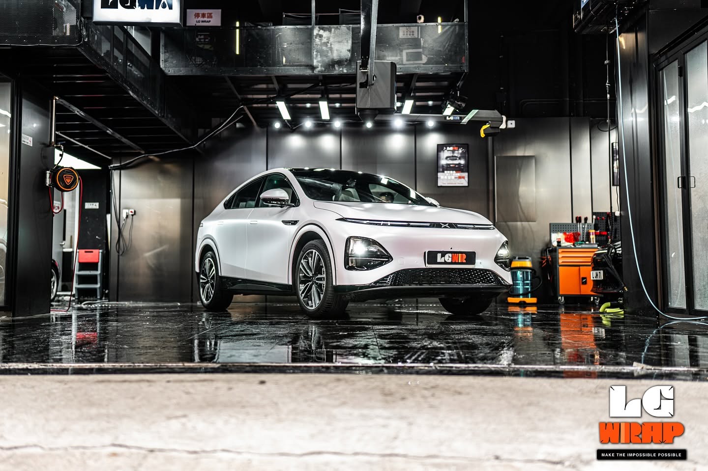 Xpeng G6 paint protection film installation
