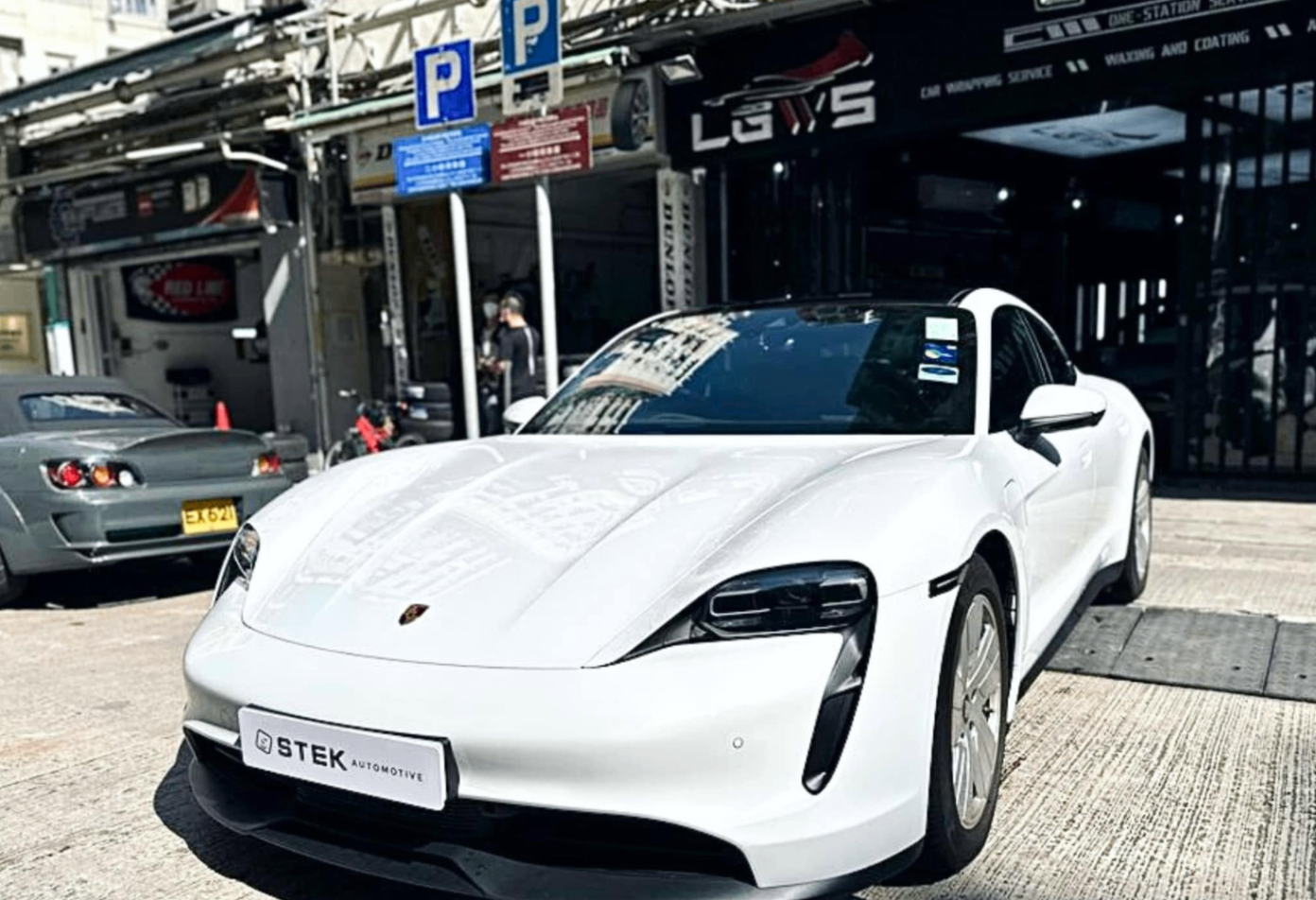 Porsche Taycan STEK DYNOPure+ 透明亮面漆面保護膜 (Gloss PPF)